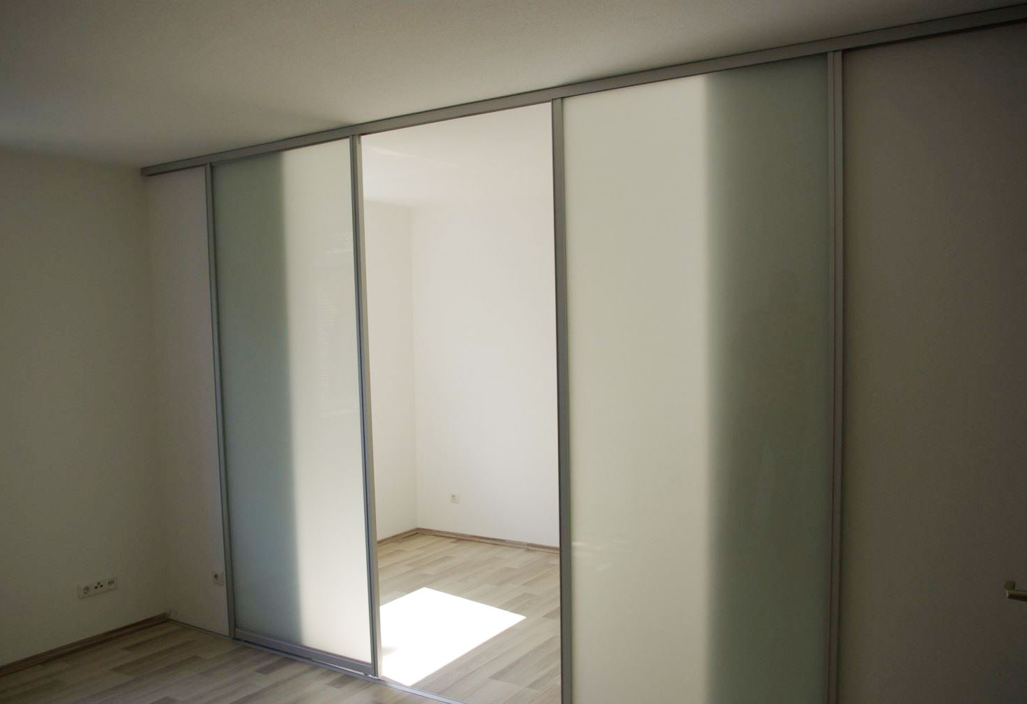 Schiebetüren mit Spiegel – Gleittüren Aachen